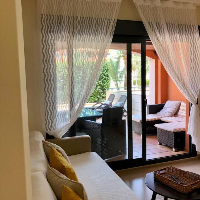 Hogar Brisa De Las Marinas Acogedor Apartamento Con Amplia Terraza Y Acceso Directo A Las Piscinas-Comfortable Apartment With Spacious Terrace And Direct Pool Access Денія Екстер'єр фото